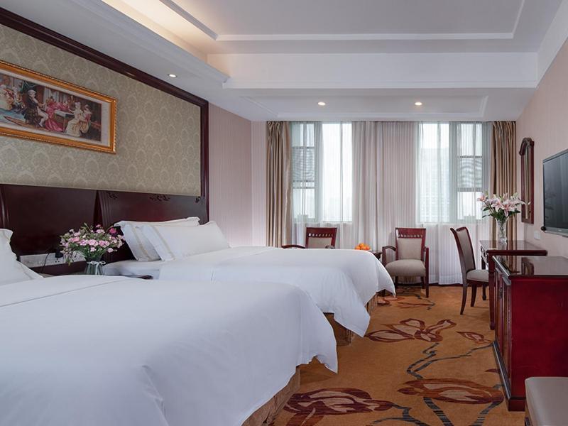 Vienna Hotel Guiyang Exhibition Center Esterno foto