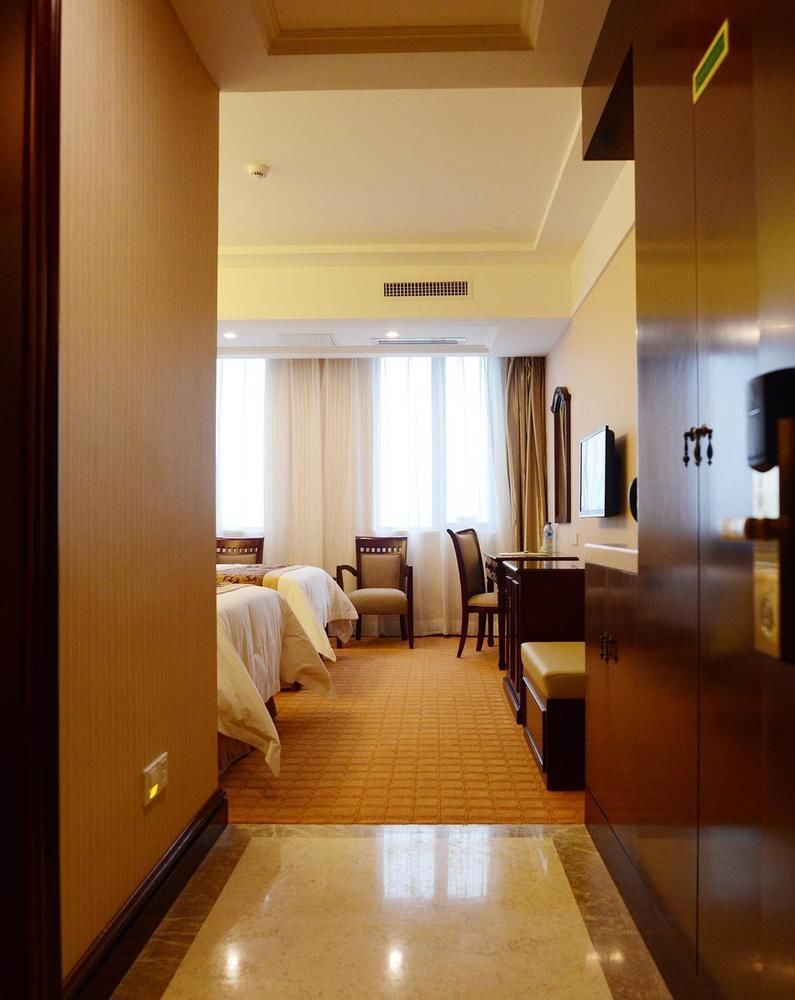 Vienna Hotel Guiyang Exhibition Center Esterno foto
